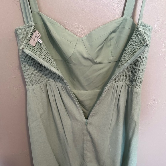 Wayf Light Green Sweetheart Neckline with Seamed Cups Mini Dress - Picture 8 of 15